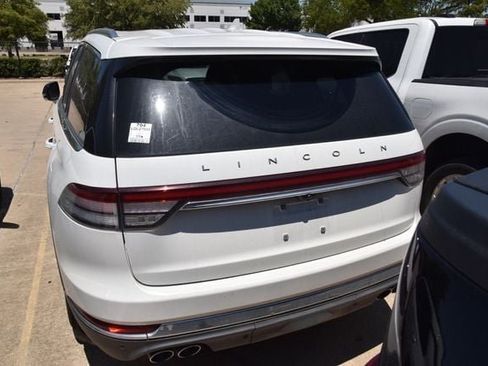 Used 2020 Lincoln Aviator Reserve w/ Equipment Group 202A AWD/4WD image 8