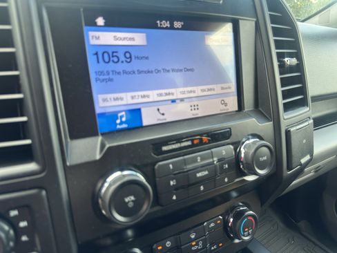 Used 2019 Ford F150 XL w/ Equipment Group 101A Mid AWD/4WD image 28