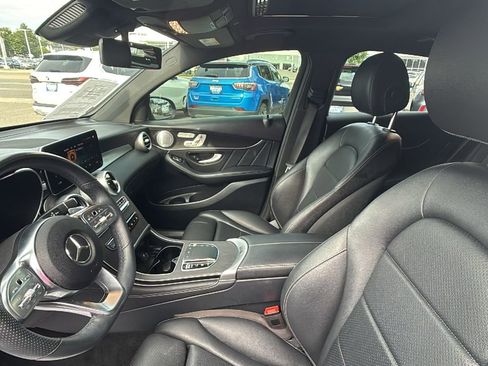 Used 2021 Mercedes-Benz GLC 300 4MATIC Coupe image 13
