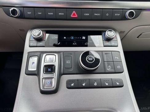 Used 2024 Hyundai Palisade Calligraphy FWD image 26