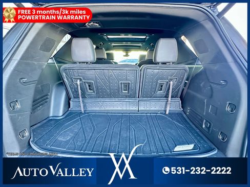 Used 2022 Chevrolet Traverse Premier w/ LPO, Floor Liner Package AWD/4WD image 42