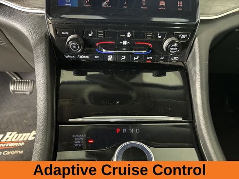 Used 2021 Jeep Grand Cherokee L Limited AWD/4WD image 19