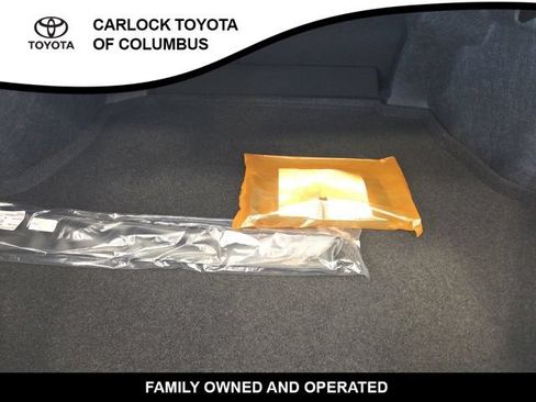 Used 2026 Toyota Camry SE w/ Convenience Package FWD image 16