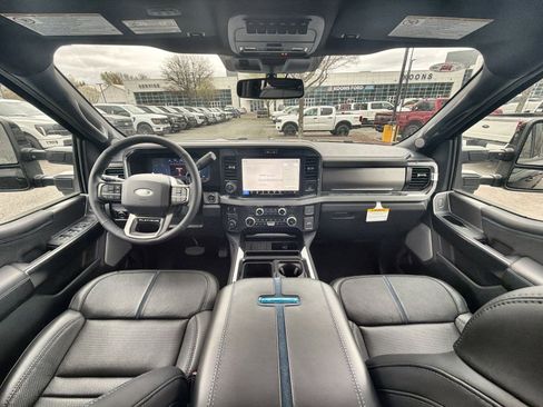 New 2026 Ford F250 Platinum image 42