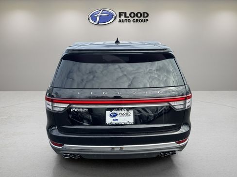 Used 2023 Lincoln Aviator Reserve w/ Equipment Group 201A image 6