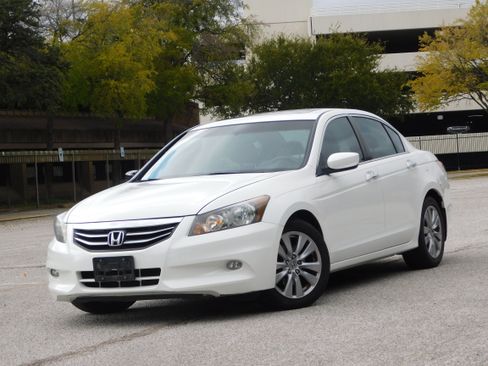 Used 2012 Honda Accord EX-L image 1