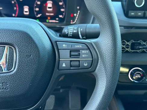 Used 2023 Honda Accord LX image 28