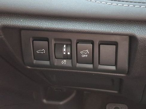 Used 2020 Subaru Outback Touring XT AWD/4WD image 25