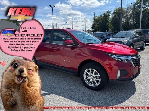 Used 2022 Chevrolet Equinox LT image 1