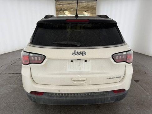 Used 2018 Jeep Compass Limited w/ Safe & Security Group FWD image 4