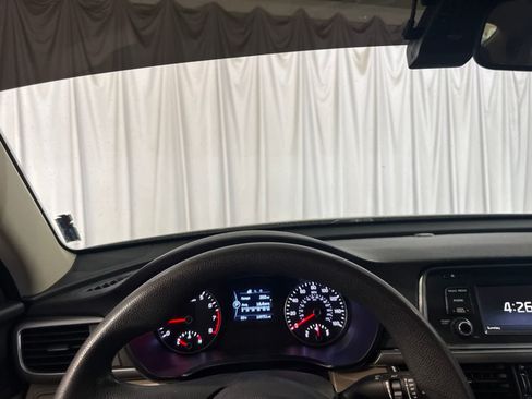 Used 2016 Kia Optima LX w/ Option Group 014 FWD image 21