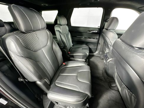 Used 2023 Hyundai Palisade Calligraphy image 30
