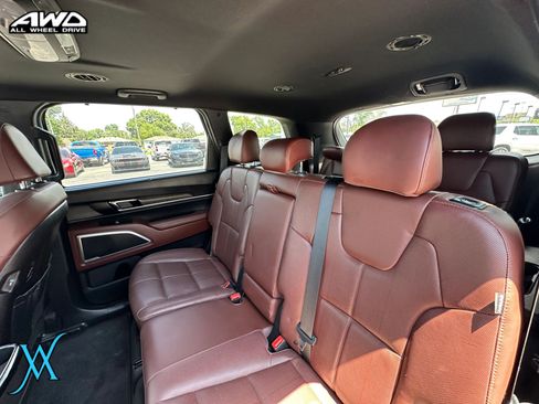 Used 2023 Kia Telluride EX AWD/4WD image 24