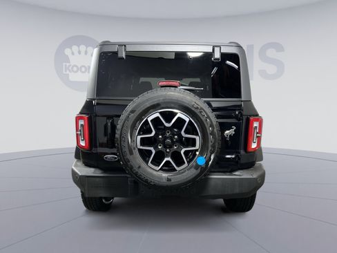 New 2025 Ford Bronco Outer Banks image 5