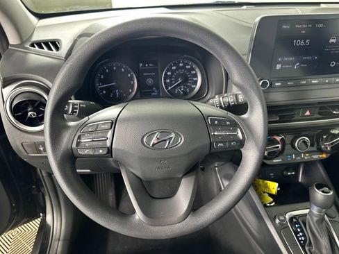 Used 2023 Hyundai Kona SEL image 14