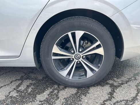 Used 2023 Nissan Sentra SV image 5