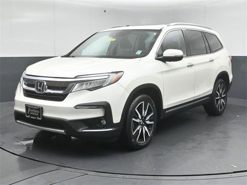 Used 2019 Honda Pilot Elite image 3