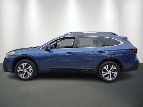 Used 2021 Subaru Outback Limited XT AWD/4WD image 4