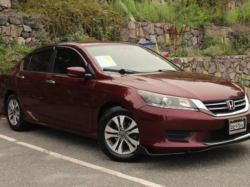 Used 2015 Honda Accord LX image 4