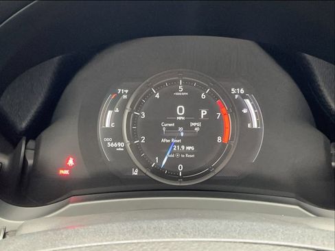 Used 2022 Lexus IS 350 F Sport RWD image 40