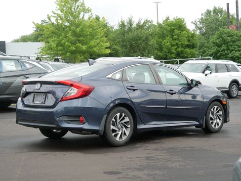 Used 2017 Honda Civic EX image 6