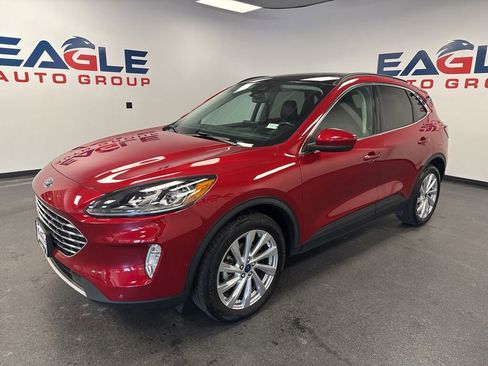 Used 2022 Ford Escape Titanium w/ Titanium Elite Package AWD/4WD image 6