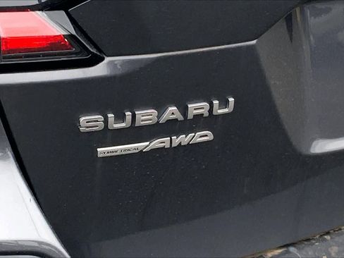 Used 2022 Subaru Outback Limited AWD/4WD image 10