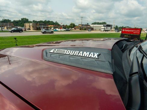 Used 2021 Chevrolet Silverado 2500 LT w/ Texas Edition AWD/4WD image 8