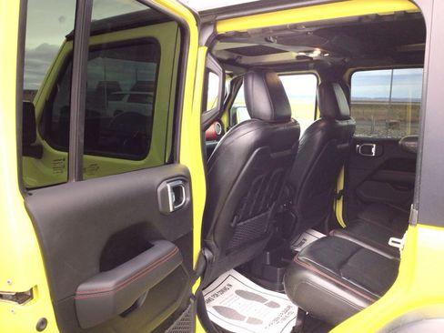 Used 2022 Jeep Wrangler Unlimited Rubicon w/ LED Lighting Group image 23