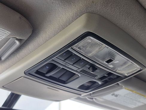 Used 2014 Toyota 4Runner Limited image 25