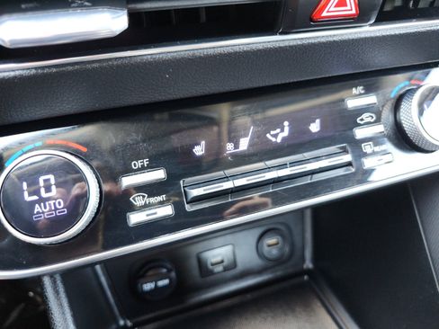 Used 2021 Hyundai Sonata SEL FWD image 19