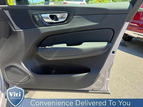 Certified 2026 Volvo XC60 B5 Plus w/ Protection Package Premier AWD/4WD image 29