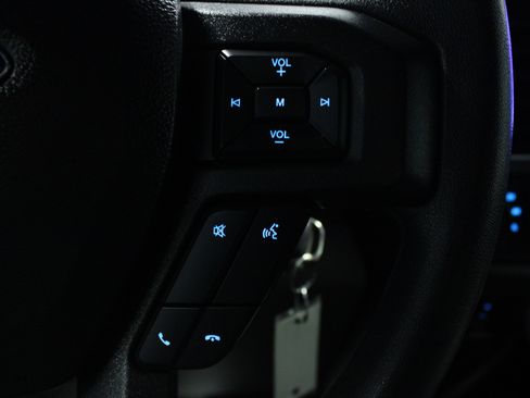 Used 2022 Ford F450 XLT w/ XLT Value Package image 22