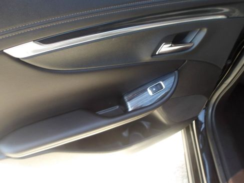 Used 2019 Chevrolet Impala LT FWD image 16