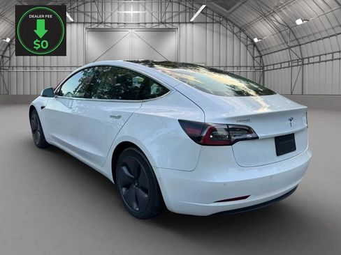 Used 2020 Tesla Model 3 Standard Range RWD image 3