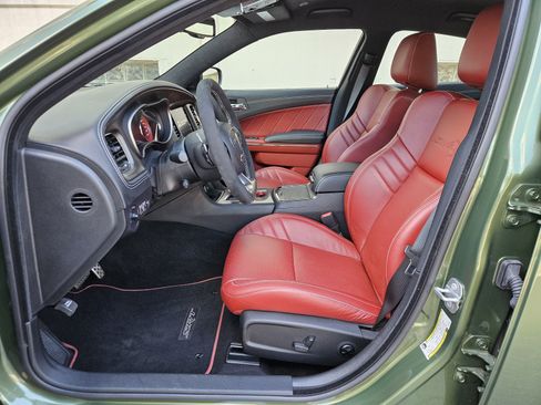 Used 2022 Dodge Charger SRT Hellcat RWD image 8