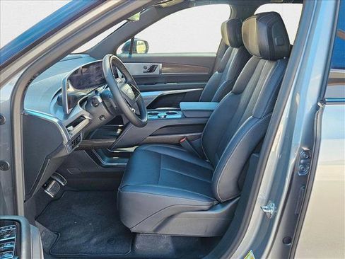 New 2026 Cadillac Vistiq Sport image 15