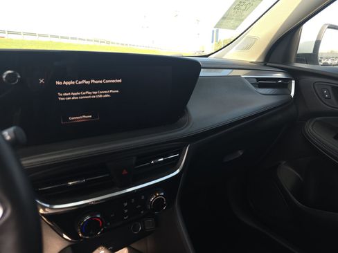 Used 2024 Buick Encore GX Sport Touring w/ Comfort Package image 13