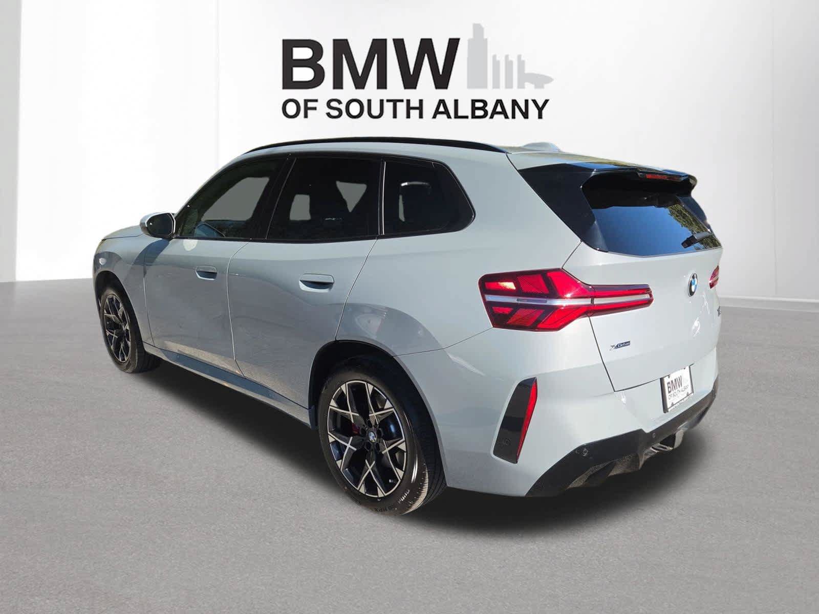 Used 2026 BMW X3 xDrive30i w/ M Sport Package AWD/4WD image 3