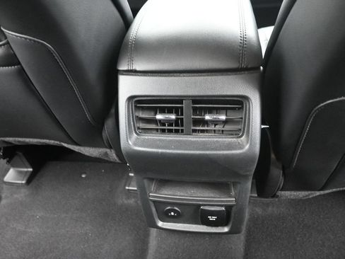 Certified 2023 Ford Edge SEL w/ Convenience Package AWD/4WD image 10