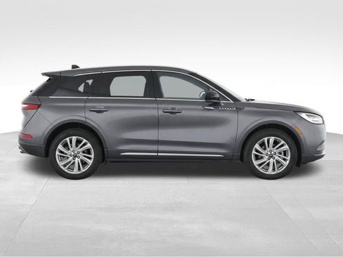 Used 2023 Lincoln Corsair FWD image 9