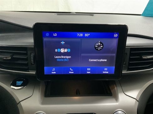 Used 2024 Ford Explorer XLT w/ Equipment Group 202A image 27