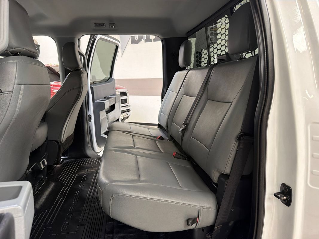 Used 2024 Ford F550 4x4 Crew Cab Super Duty image 29