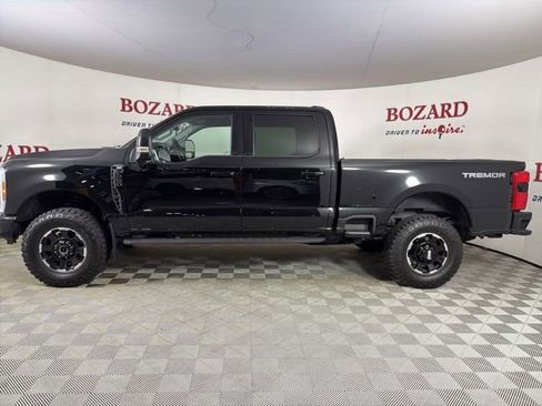 Used 2025 Ford F250 XLT w/ Black Appearance Package AWD/4WD image 5