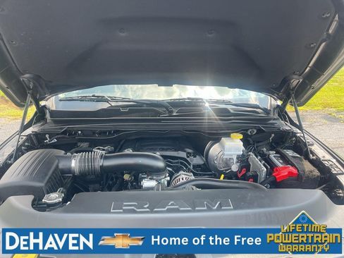 Used 2022 RAM 1500 Laramie AWD/4WD image 30