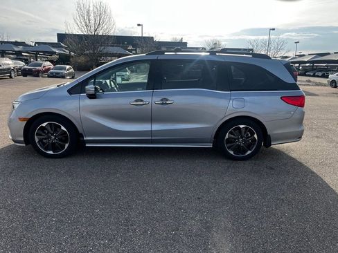 Used 2023 Honda Odyssey Elite image 8