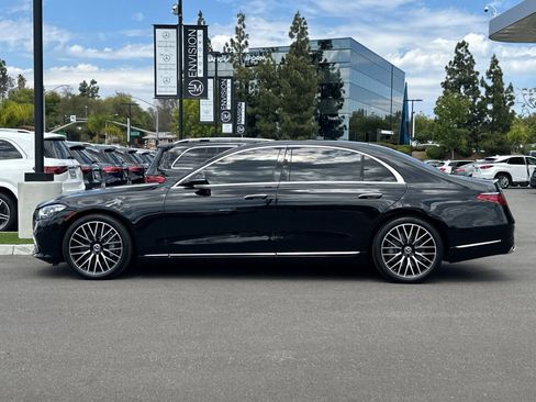 Used 2024 Mercedes-Benz S 580 4MATIC Sedan image 6