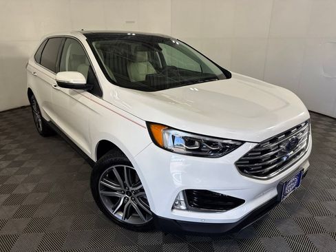 Used 2024 Ford Edge Titanium w/ Equipment Group 301A AWD/4WD image 2