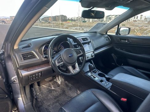 Used 2015 Subaru Outback 3.6R Limited image 5