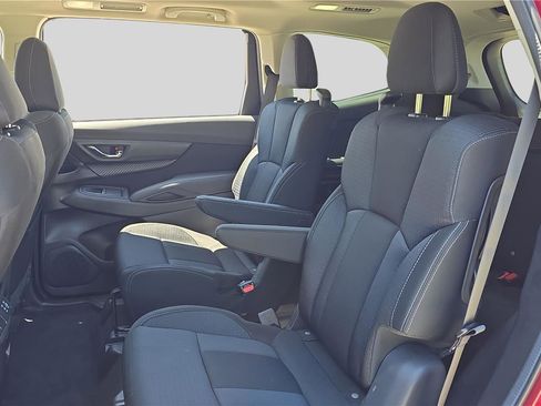 Used 2025 Subaru Ascent Premium AWD/4WD image 18